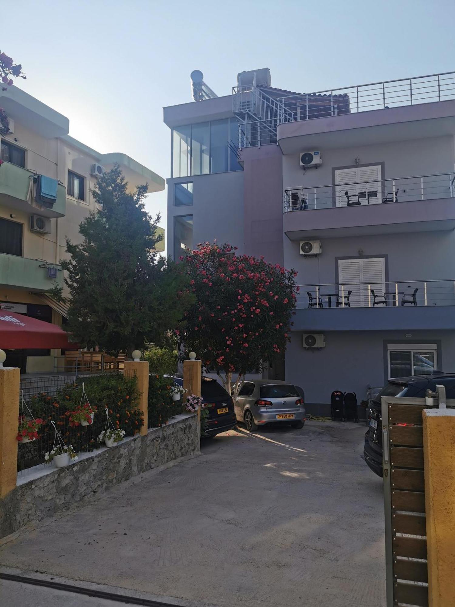 Emi'S Villa Ksamil Exteriör bild